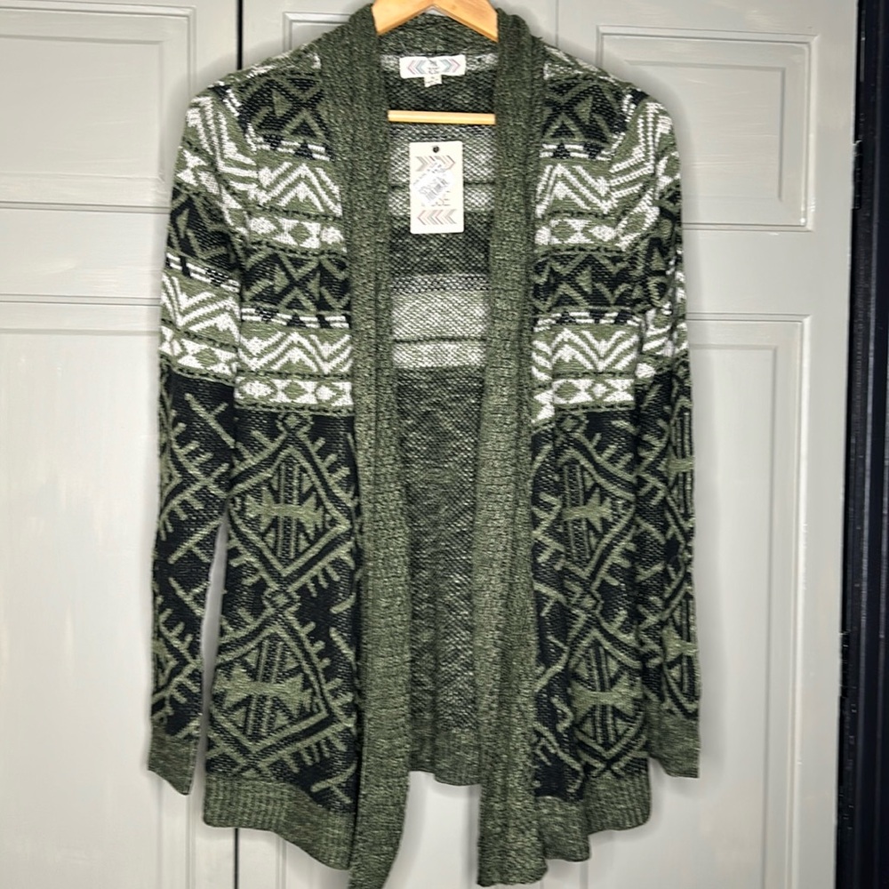 Pink Rose cardigan Aztec open front Small NWT
